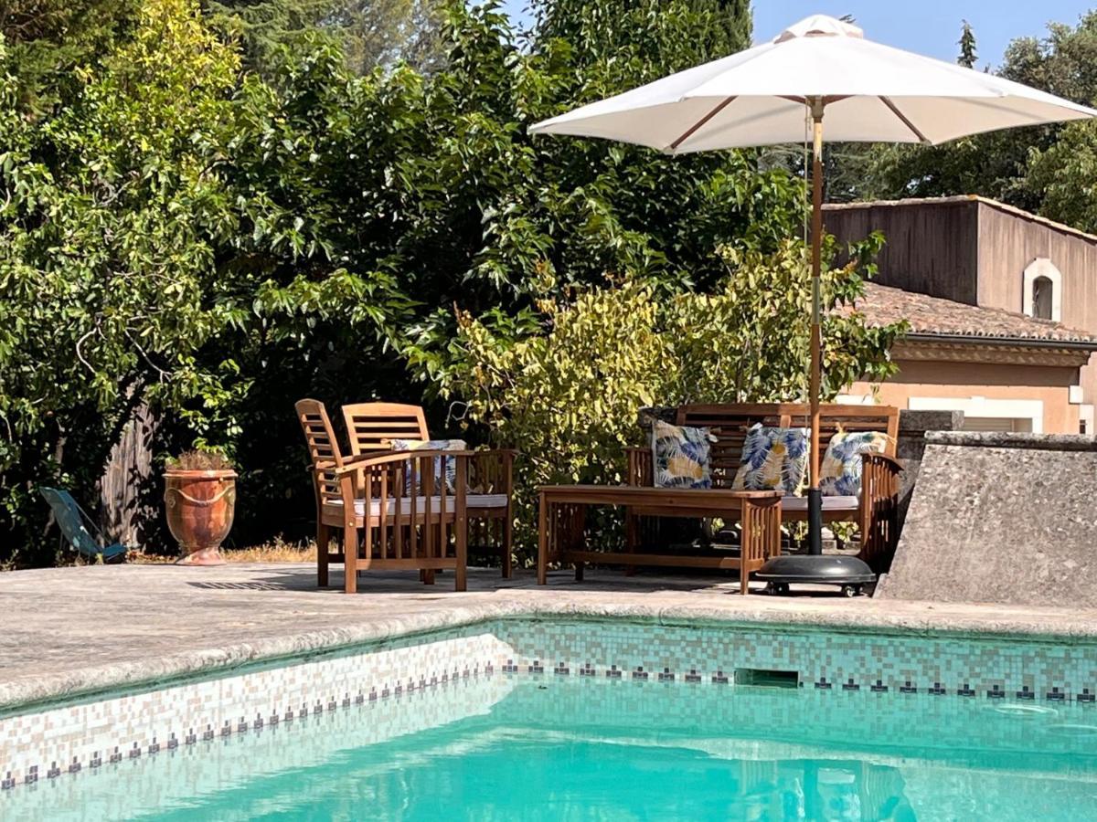 Maisonnette Independante Avec Jardin/Patio Nîmes Eksteriør billede
